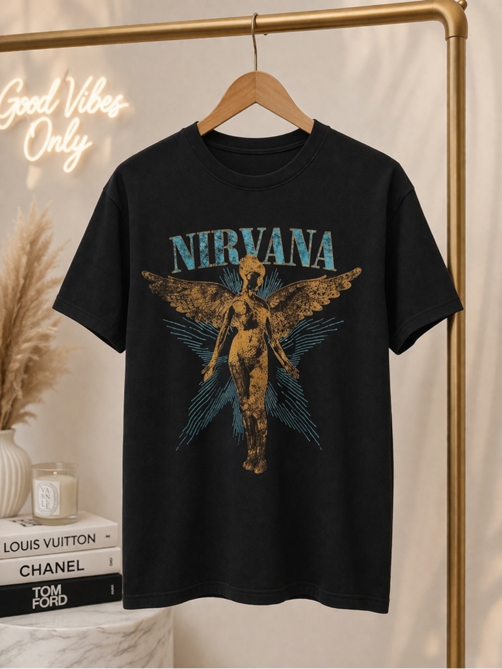 Elevate your everyday look with this Nirvana oversized graphic tee 🤍